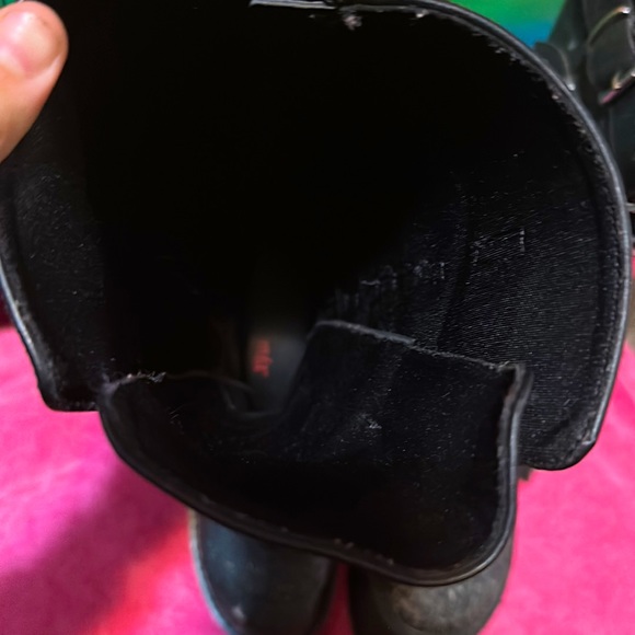 size 10 demonias platform boots - Picture 5 of 5